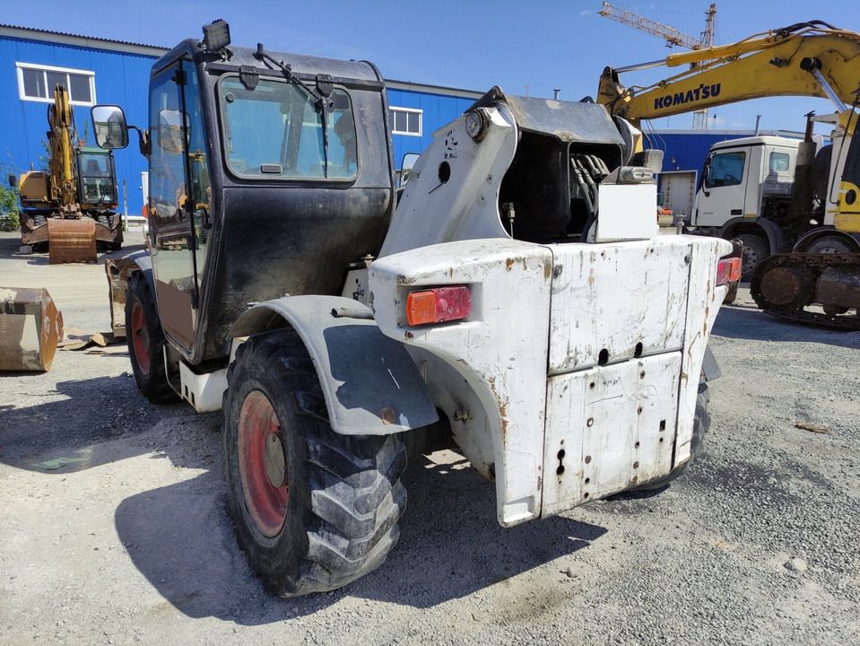 Bobcat T3571, 2006 год, 2 100 000 рублей, 3 фотография