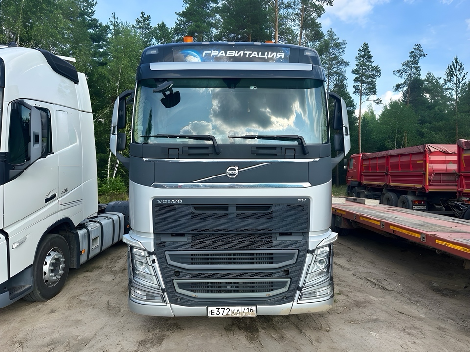 Volvo FH, 2019 год, 9 900 000 рублей, 2 фотография