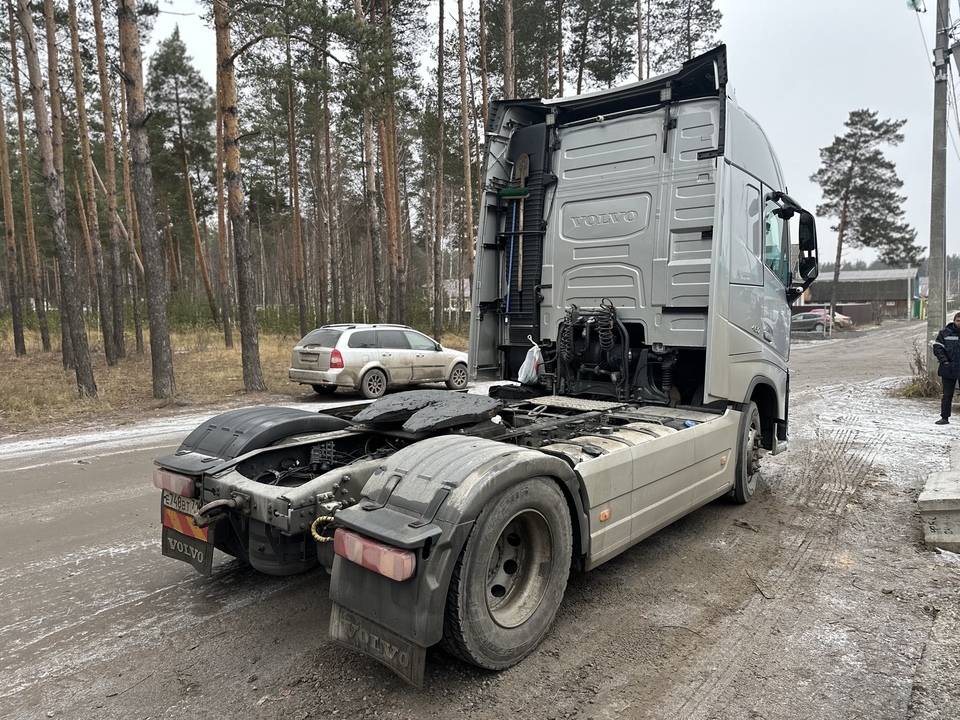 Volvo FH, 2019 год, 9 990 000 рублей, 7 фотография