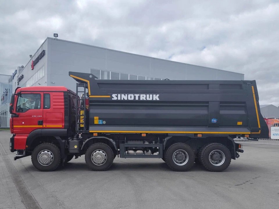 Sinotruk Hania (Howo) 8x4, 2024 год, 11 200 000 рублей, 2 фотография