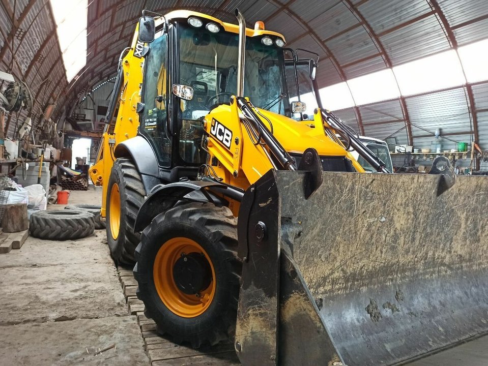 JCB 3CX, 2020 год, 900 000 рублей, 1 фотография