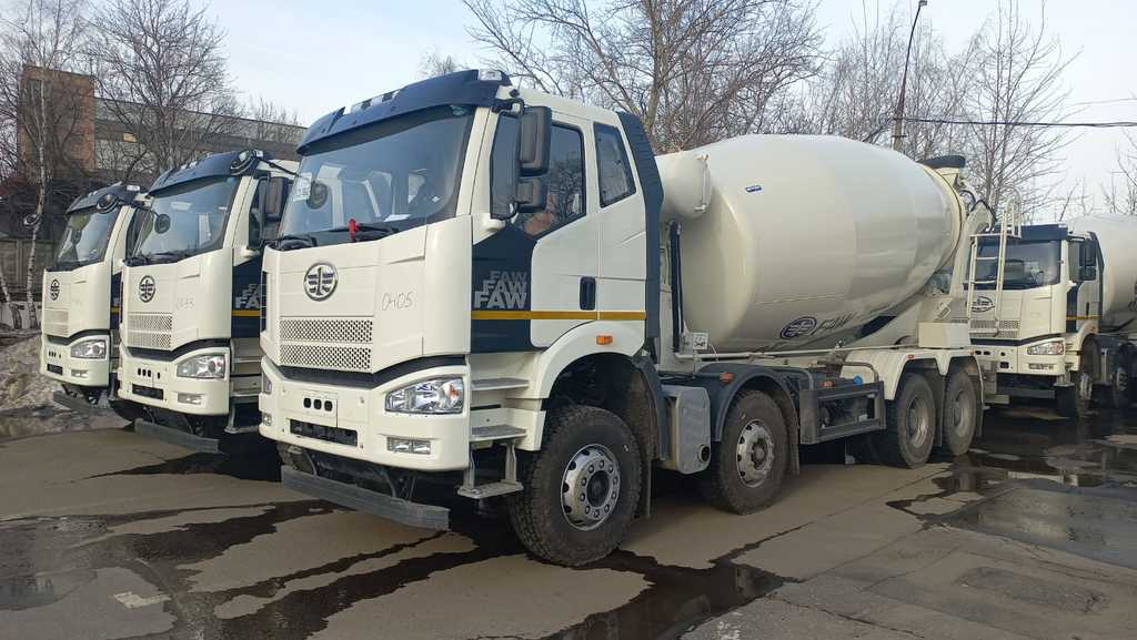 FAW CA5252, 2023 год, 10 000 000 рублей, 1 фотография