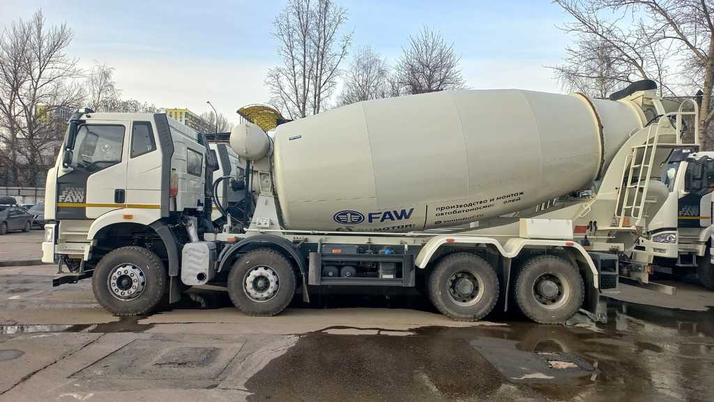 FAW CA5252, 2023 год, 10 000 000 рублей, 4 фотография