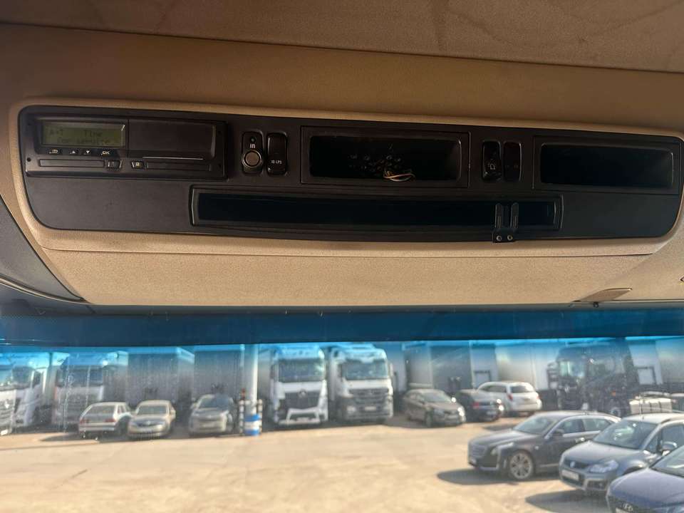 Scania R-Series, 2015 год, 3 950 000 рублей, 14 фотография
