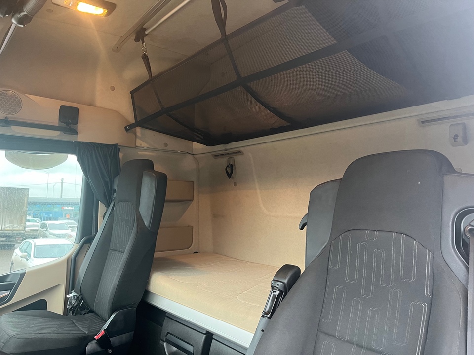 Mercedes-Benz Actros, 2021 год, 7 685 000 рублей, 25 фотография