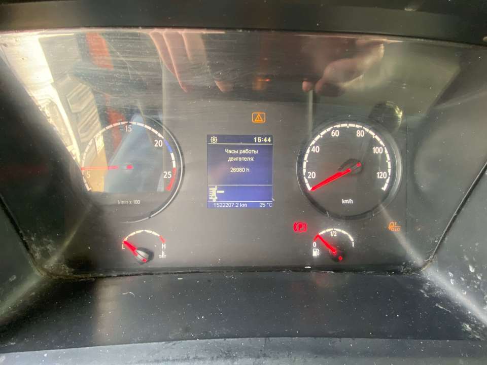 Scania R-Series, 4 420 000 рублей, 11 фотография
