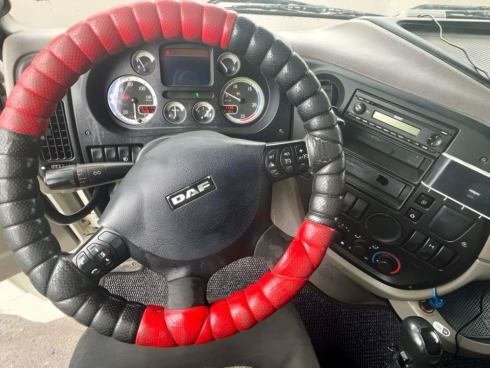 DAF XF 105, 2011 год, 2 189 000 рублей, 18 фотография