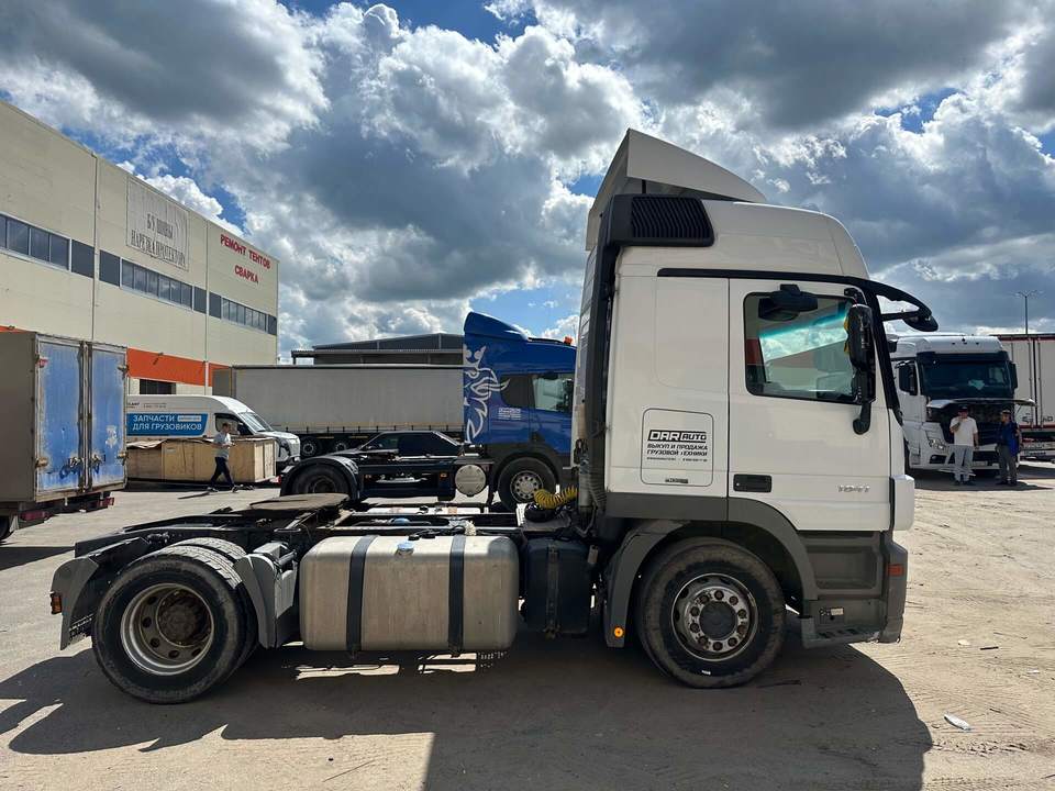 Mercedes-Benz Actros, 2015 год, 2 289 000 рублей, 8 фотография