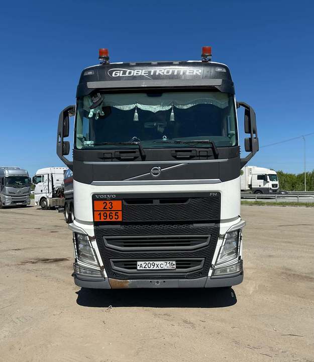 Volvo FH, 2018 год, 7 985 000 рублей, 2 фотография