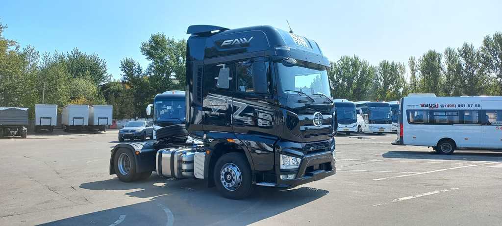FAW J6 CA4180, 2024 год, 8 700 000 рублей, 3 фотография