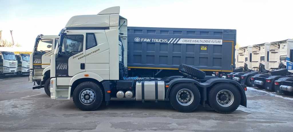 FAW J6 CA4250, 2024 год, 8 950 000 рублей, 2 фотография