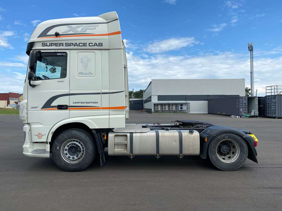 DAF XF, 2021 год, 7 450 000 рублей, 4 фотография