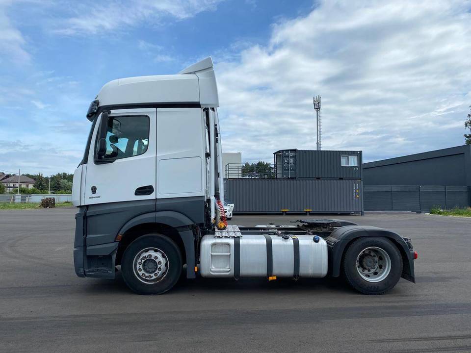 Mercedes-Benz Actros, 2020 год, 7 550 000 рублей, 4 фотография