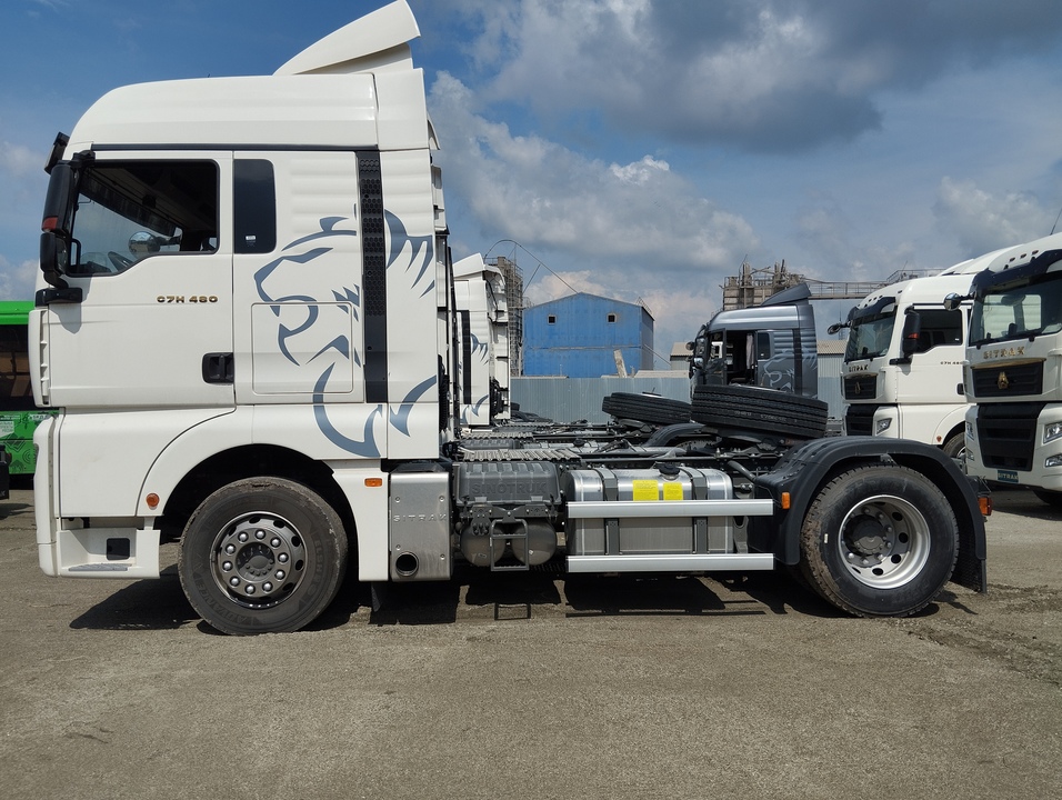 Sinotruk Hania (Howo) 4x2, 2025 год, 7 300 000 рублей, 3 фотография