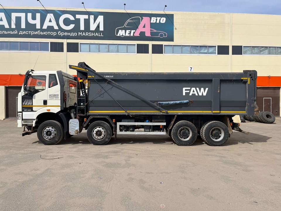 FAW J6 CA3250, 2022 год, 3 995 000 рублей, 4 фотография
