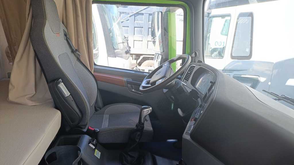 Shacman (Shaanxi) SX3258, 2025 год, 7 700 000 рублей, 4 фотография