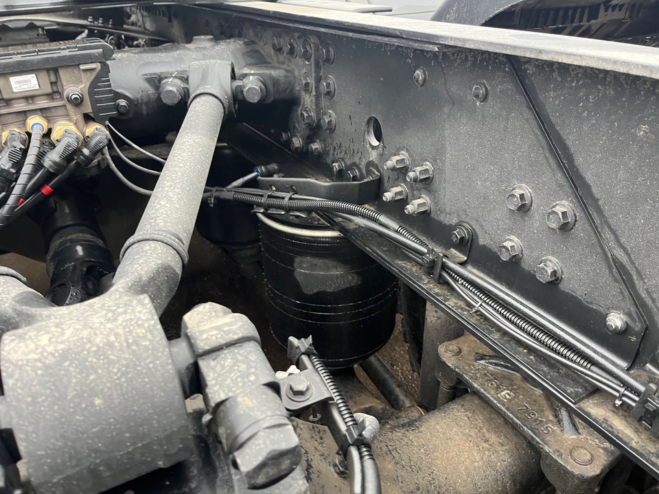 DongFeng EQ4252, 2023 год, 10 900 000 рублей, 15 фотография