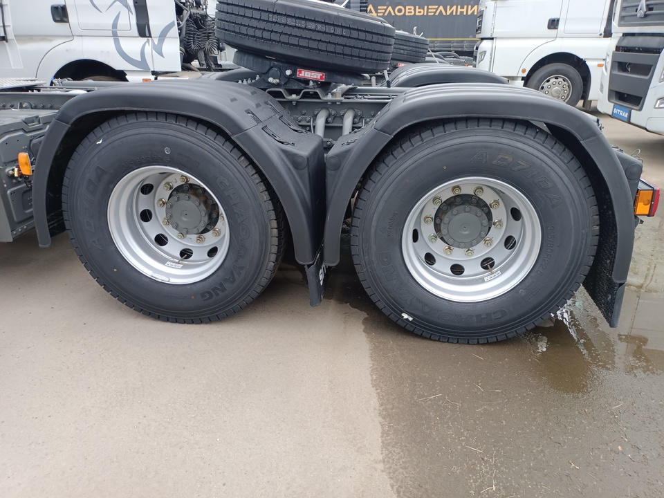 Sinotruk Hania (Howo) 6x4, 2023 год, 8 700 000 рублей, 4 фотография