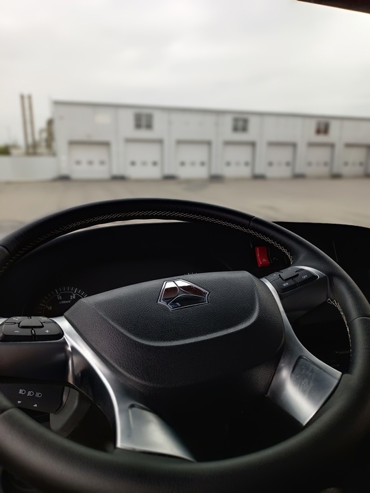 Sinotruk Hania (Howo) 6x4, 2023 год, 8 700 000 рублей, 6 фотография