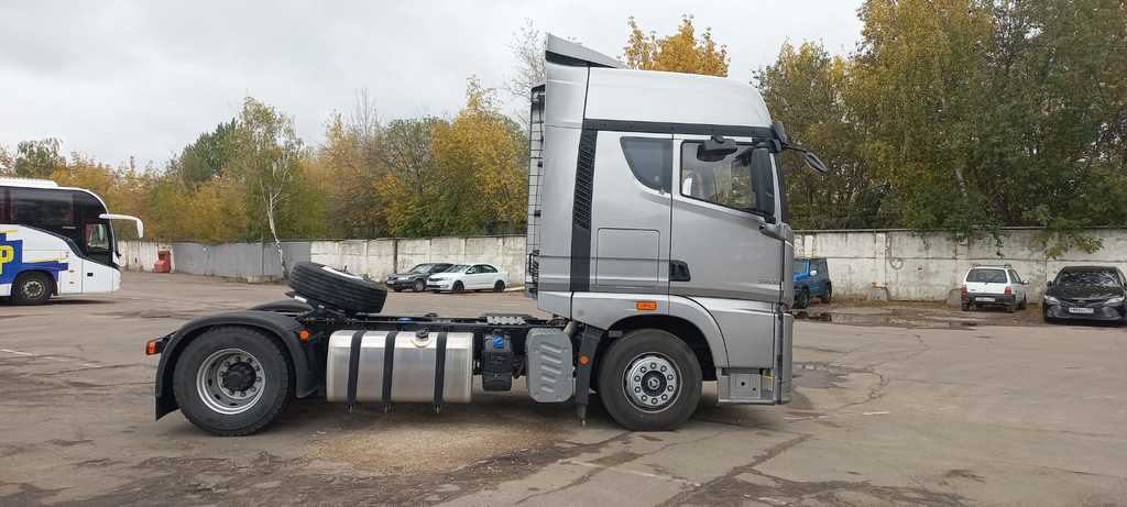 FAW J6 CA4180, 2023 год, 6 090 000 рублей, 3 фотография