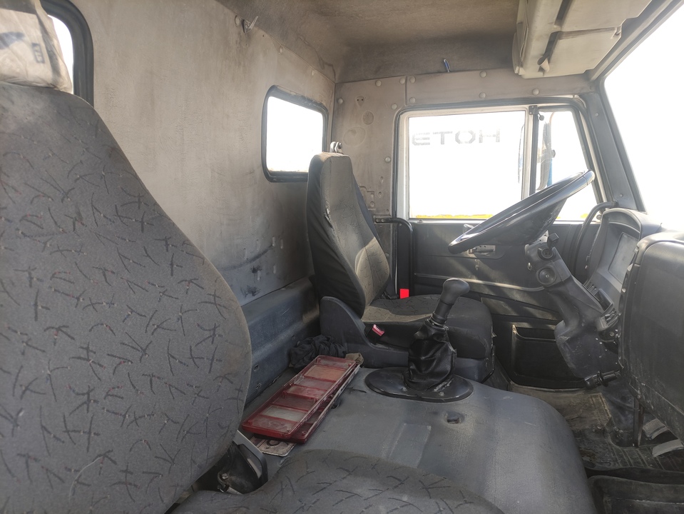 ТЗА 58147A, 2016 год, 1 200 000 рублей, 6 фотография