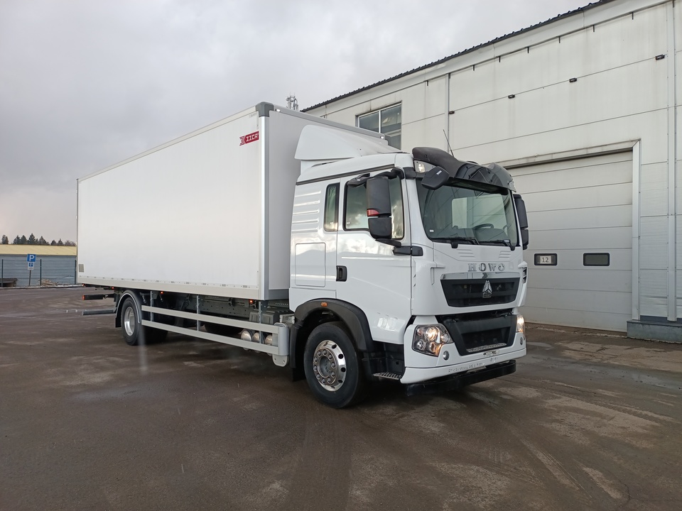 Howo 4X2, 2024 год, 8 250 000 рублей, 2 фотография
