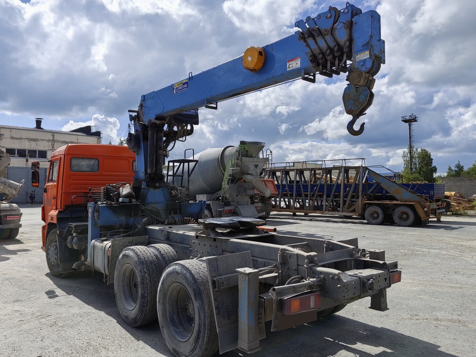 МАЗ 6422, 2014 год, 3 500 000 рублей, 3 фотография