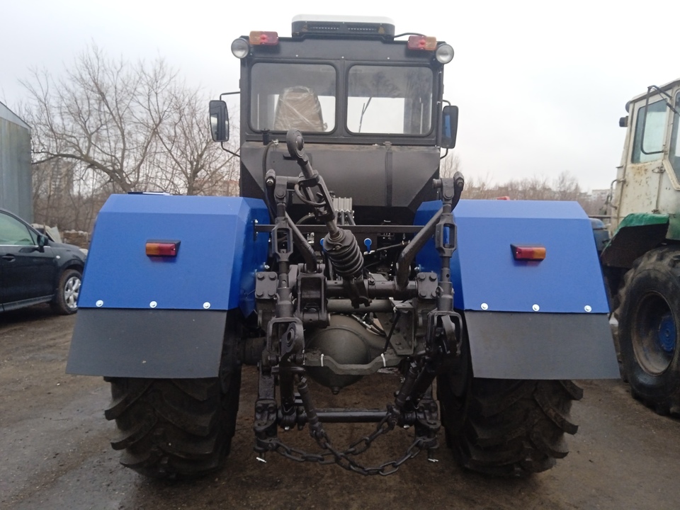 ХТЗ Т-150К, 2000 год, 2 800 000 рублей, 4 фотография