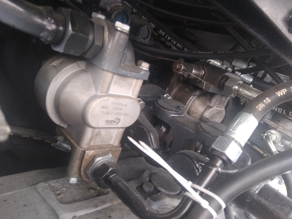 ХТЗ Т-150К, 2009 год, 4 200 000 рублей, 20 фотография