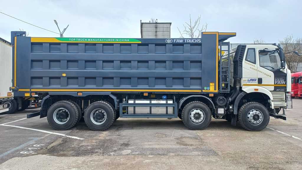 FAW J6 CA3310, 2024 год, 8 900 000 рублей, 2 фотография