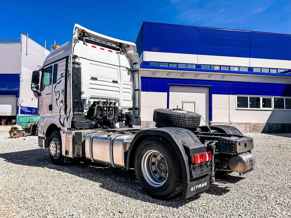 Sinotruk Hania (Howo) 4x2, 2024 год, 6 900 000 рублей, 3 фотография