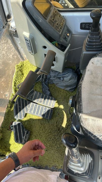 Hyundai R450LC, 2011 год, 5 500 000 рублей, 3 фотография