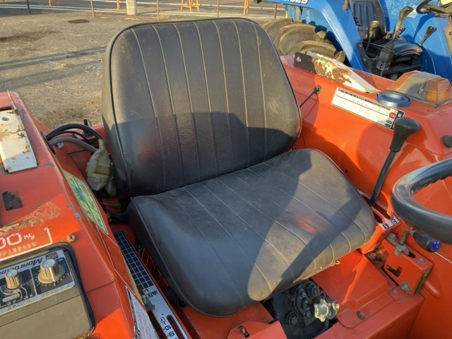Kubota L1, 1988 год, 884 000 рублей, 9 фотография