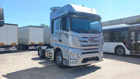 FAW J6 CA4180, 2024 год, 8 500 000 рублей, 1 фотография