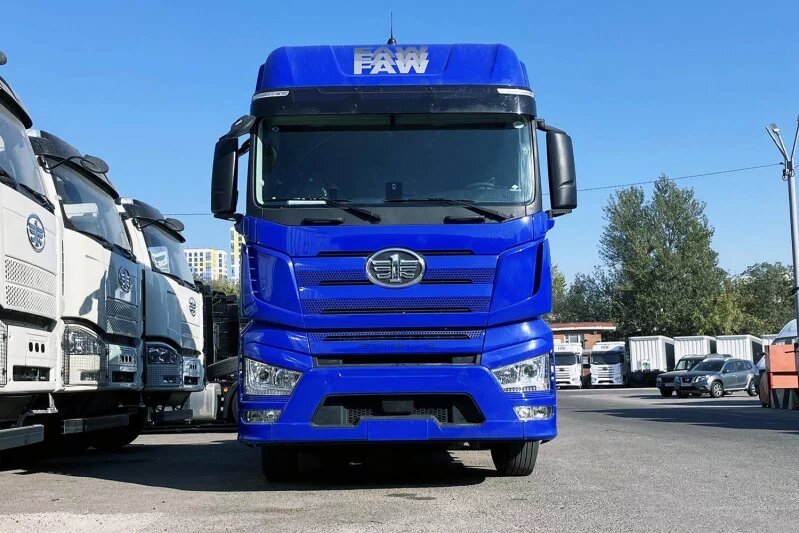 FAW J6 CA4250, 2024 год, 10 400 000 рублей, 4 фотография