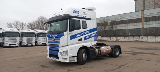 FAW J6 CA4180, 2024 год, 7 900 000 рублей, 1 фотография
