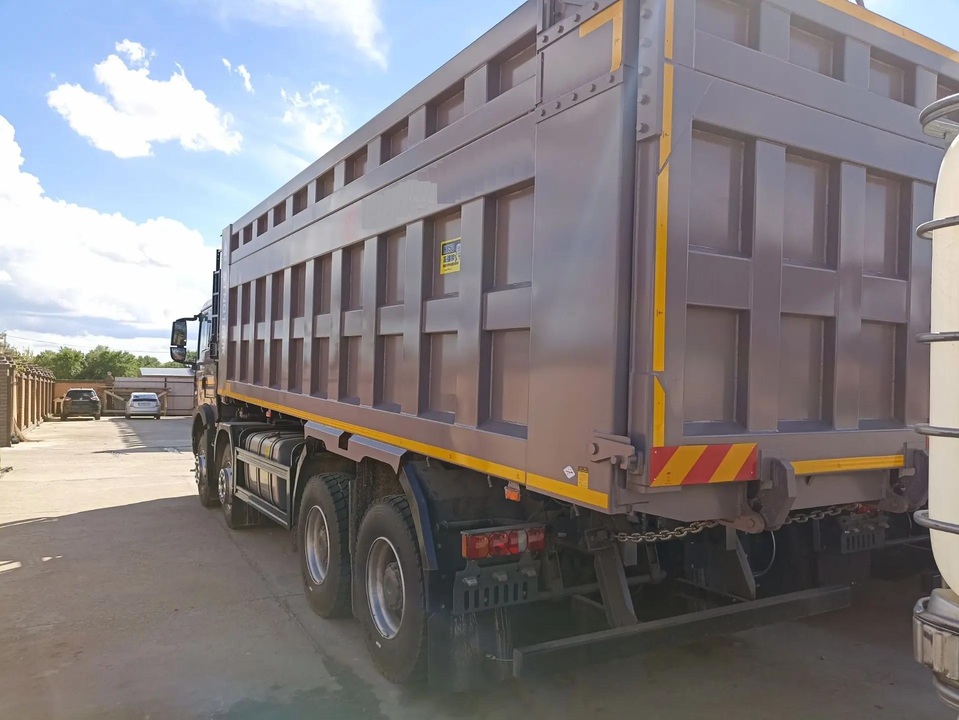 Sinotruk Hania (Howo) 8x4, 2025 год, 12 500 000 рублей, 7 фотография