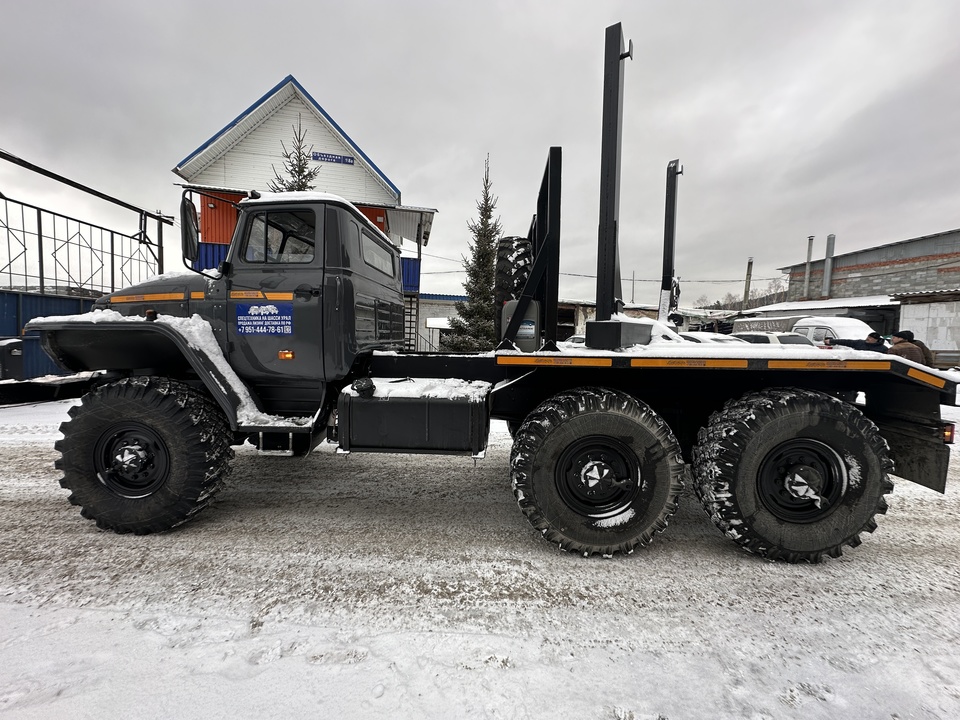 Урал 5557, 2007 год, 3 850 000 рублей, 2 фотография