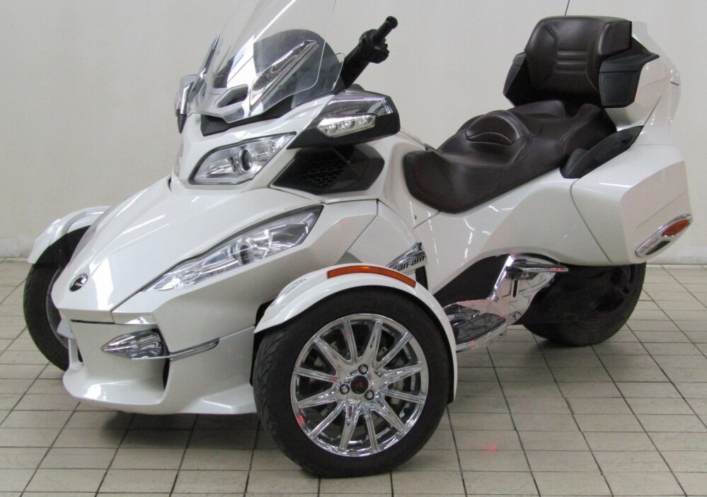 BRP Can-Am Spyder, 2016 год, 400 000 рублей, 1 фотография