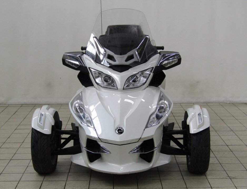 BRP Can-Am Spyder, 2016 год, 400 000 рублей, 4 фотография