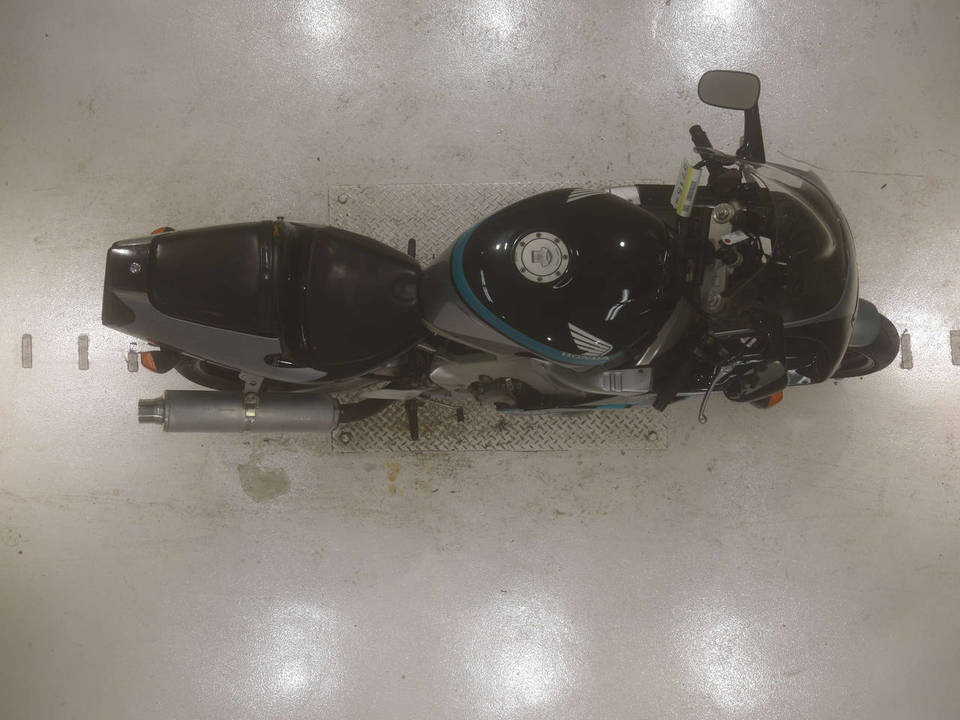 Honda CBR 400RR, 1990 год, 588 000 рублей, 7 фотография