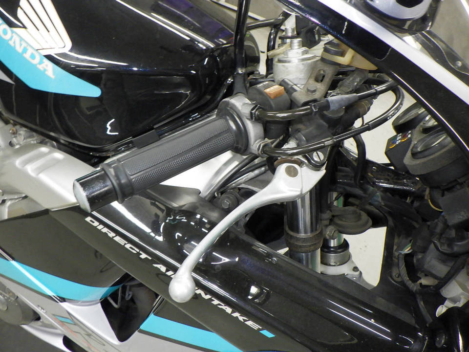 Honda CBR 400RR, 1990 год, 588 000 рублей, 15 фотография