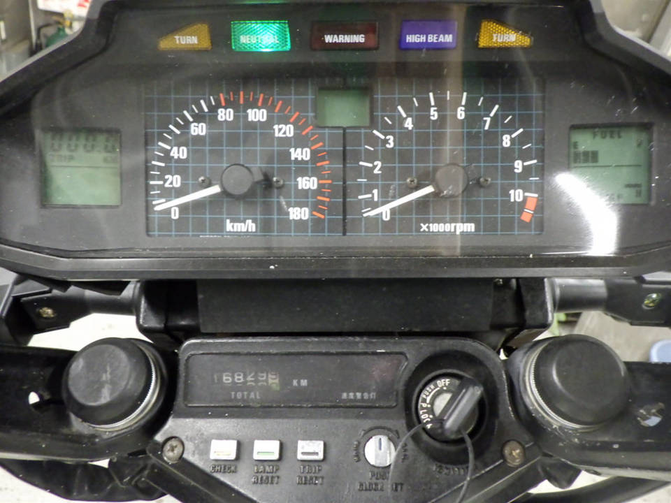 Honda VF 750, 1986 год, 358 000 рублей, 20 фотография