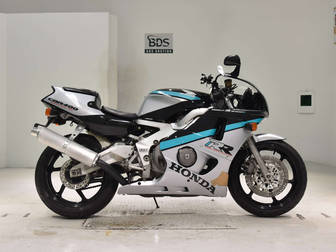 Honda CBR 400RR, 1990 год, 588 000 рублей, 1 фотография