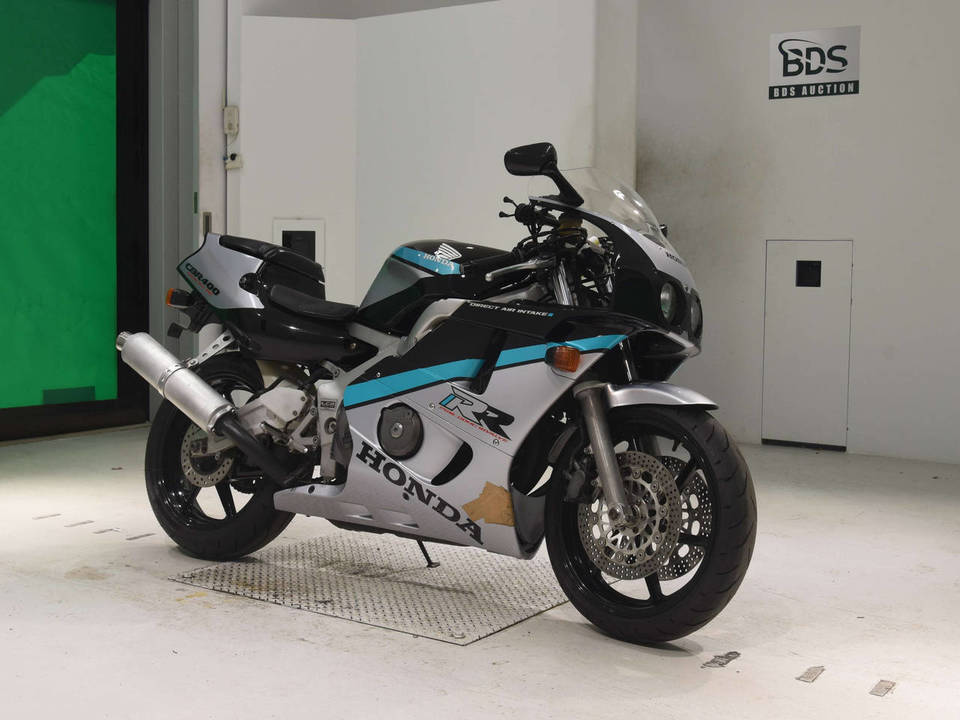 Honda CBR 400RR, 1990 год, 588 000 рублей, 3 фотография