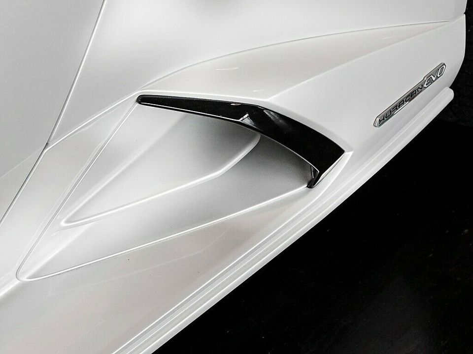 Lamborghini Huracán, 2022 год, 39 778 500 рублей, 2 фотография
