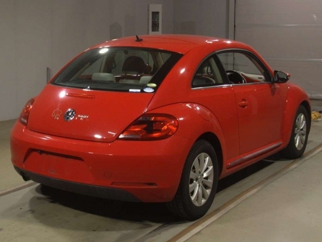 Volkswagen Beetle A5, 2012 год, 900 000 рублей, 2 фотография