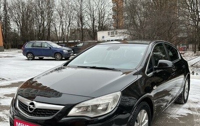 Opel Astra J, 2011 год, 860 000 рублей, 1 фотография