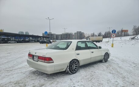 Toyota Crown, 1998 год, 900 000 рублей, 2 фотография