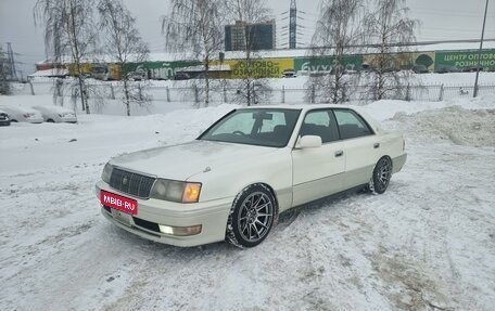 Toyota Crown, 1998 год, 900 000 рублей, 1 фотография